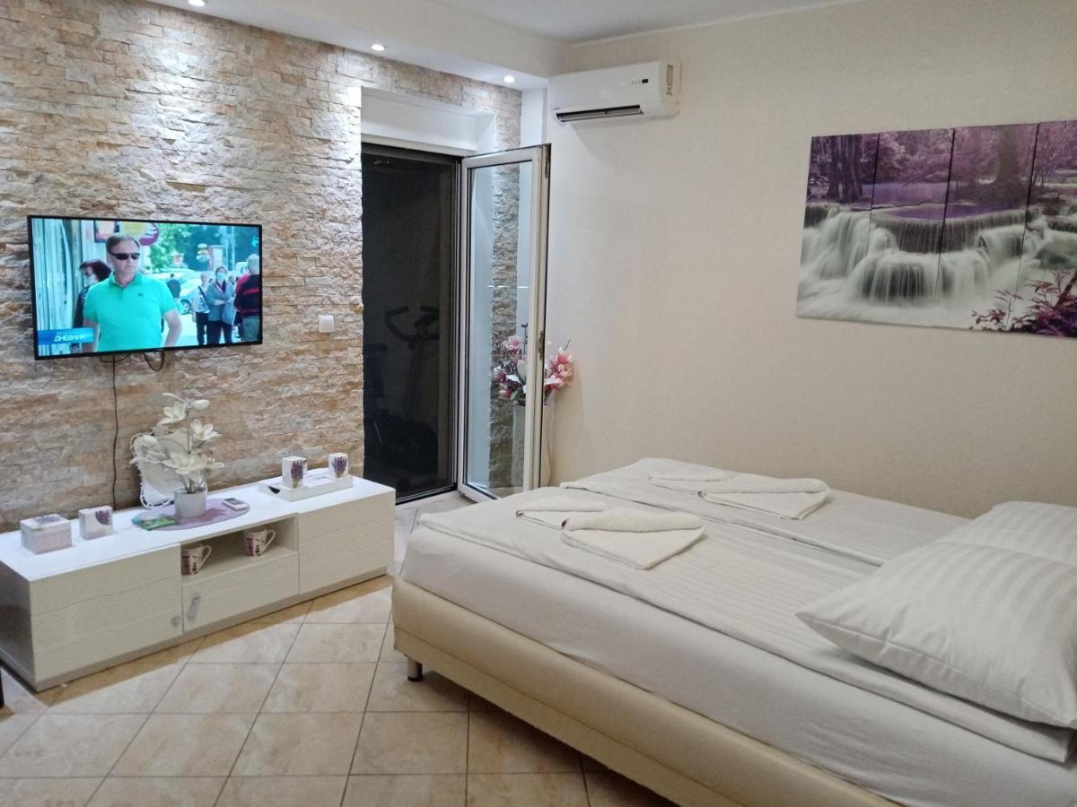 Apartman Anja Apartment Stara Pazova Exterior foto